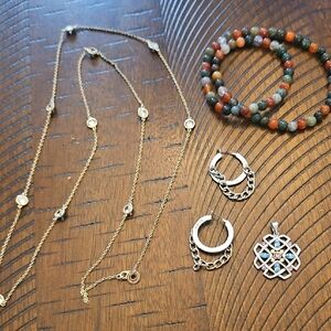 Jewelry Lot. 4 Pieces, Kenneth Jay Lane, Karl Lagerfield, Solvar